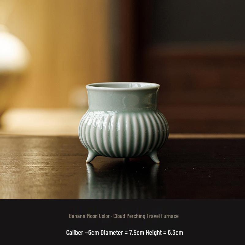 Guanlan Ceramic Sandalwood Incense Burner & Aroma Diffuser - Coil Holder & Desktop Ornament