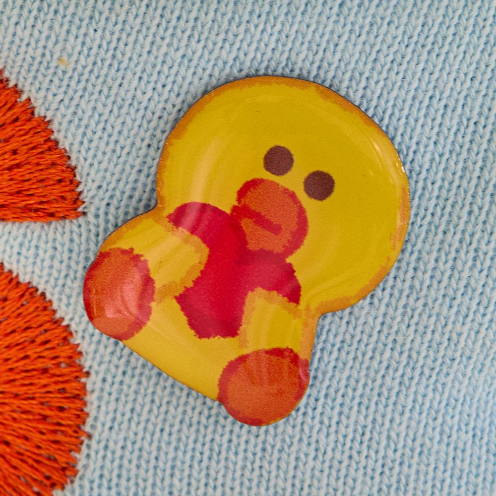 

LINE FRIENDS Sally 15th Anniversary Metal Pin Badge