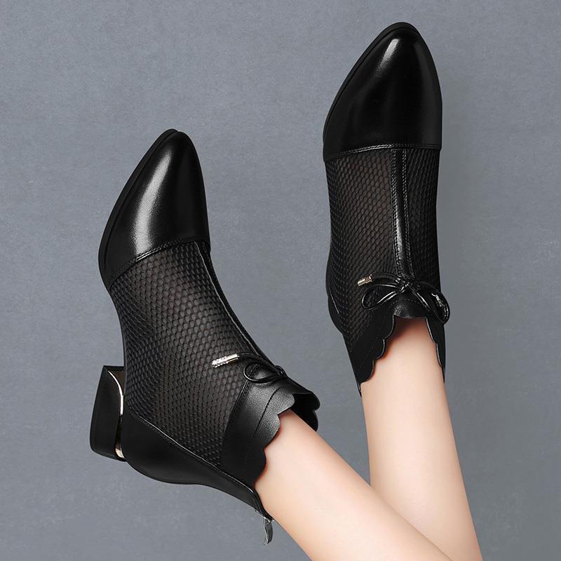 

Настоящая мягкая кожа сетка прохладные ботинки новая весна и лето средний каблук дышащая мягкая подошва низкий каблук нескользящие круглый носок толстый каблук сандалии женские 35