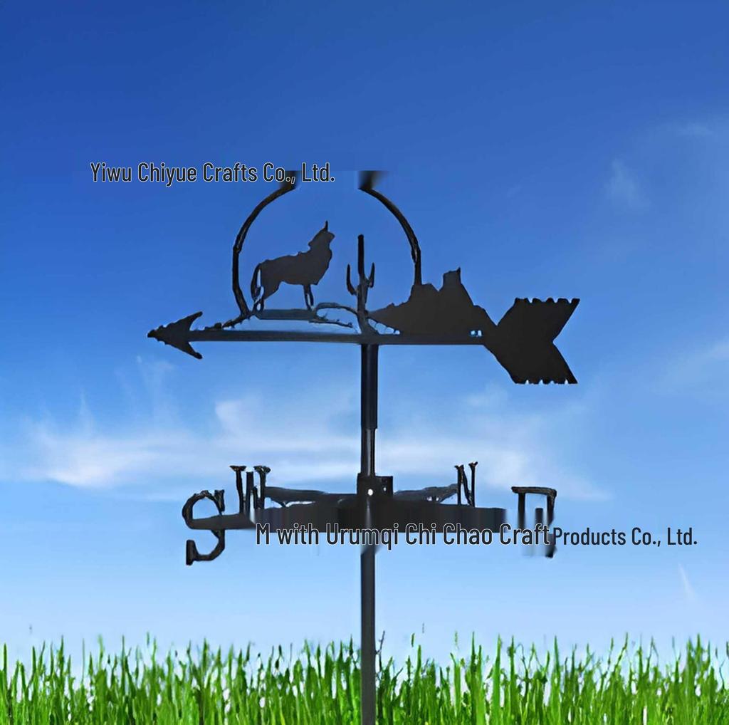 Weather Vane Ornament: Outdoor Wrought Iron Spray-Painted Roof Decoration Metal Craft