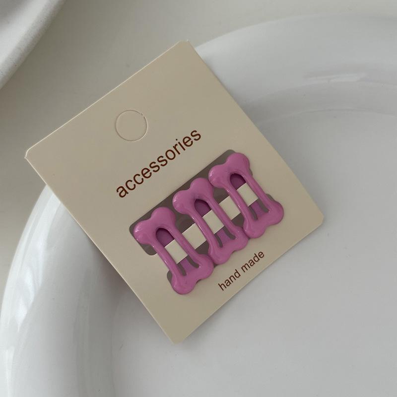 

Cute & Quirky Milk Candy Color Polka Dot Mini Hair Clips - Set of 3