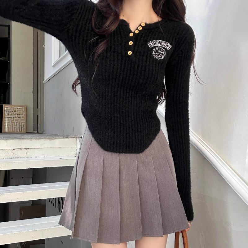 

Imitation mink hair embroidered knitted sweater women s autumn and winter new slim-fitting long-sleeved short inner bottom top average size [recommended 80-60kg] чёрный