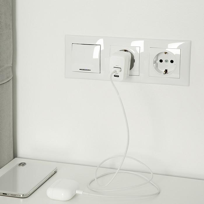 Qoltec Ładowarka Sieciowa 45W Gan  | 5-20V | 1.5-3A | 1 X Usb-C Pd | 1 X Usb Qc 3.0 | Biała