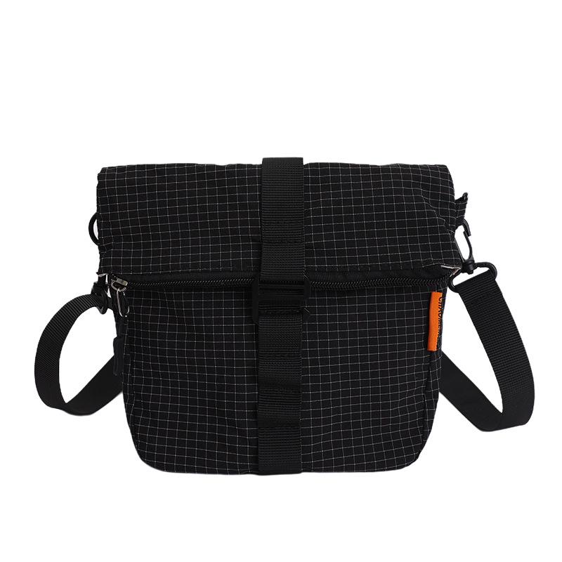 

Plaid Crossbody Bag: Stylish Workwear and Casual Outdoor Accessory for Cycling and Phone Storage One Size чёрный