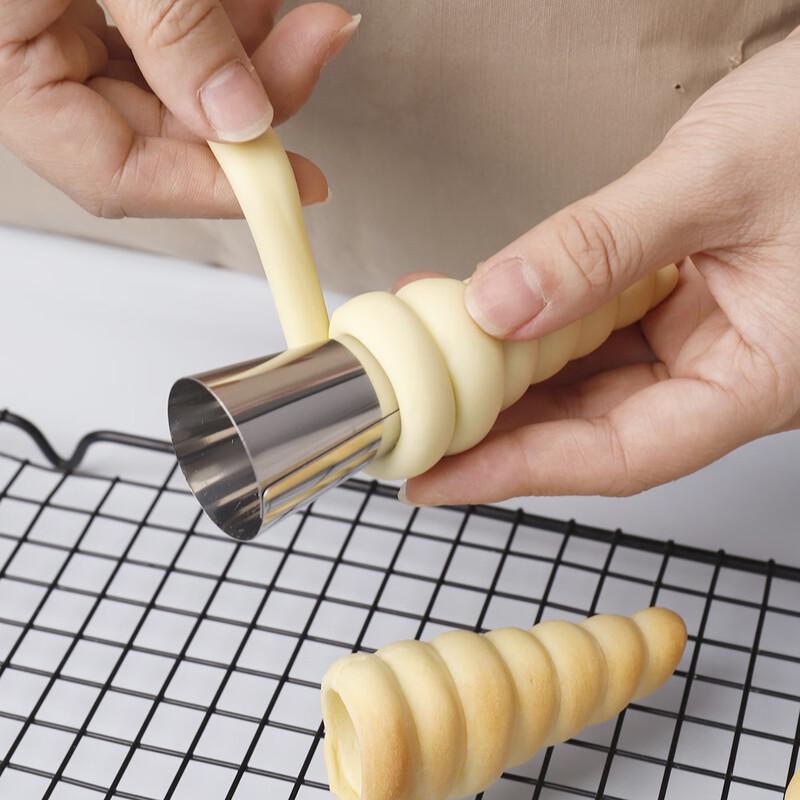 Pabei 3-Piece Stainless Steel Croissant Mold Set