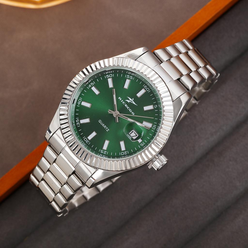 Business casual quartz watch with classic steel bracelet minimalist dial design date display durable case versatile for dail