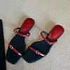Design New Roman Flip-flops Women Summer Wear Square Toe Square Heel Open Toe Metal Buckle with Soft Sole Sandals