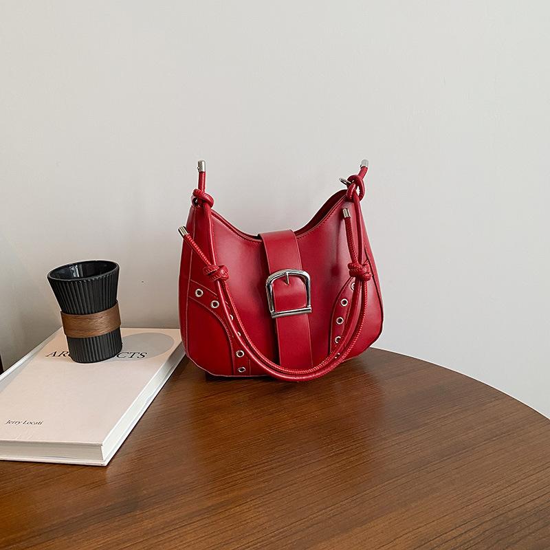 Simple Retro Trend Design New Fashion Belt Buckle Casual Shoulder Underarm Bag Messenger Bag
