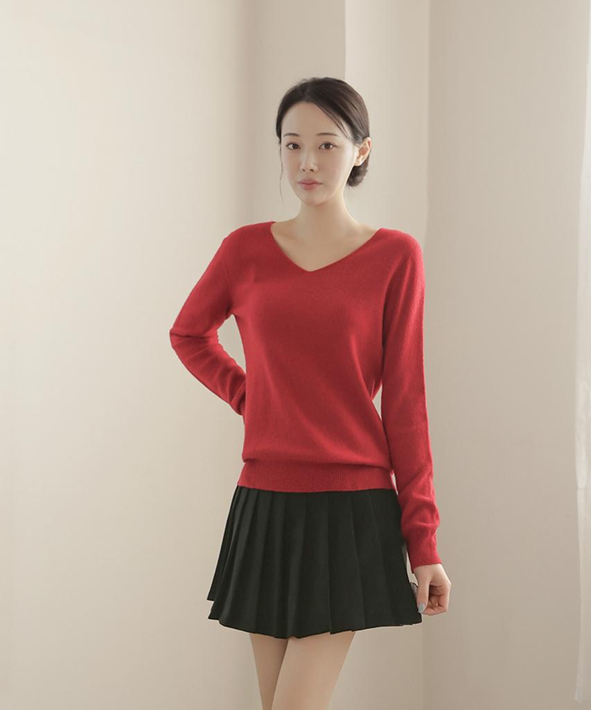 Keulleiseu 100% Wool V-Neck Knit Sweater_Red