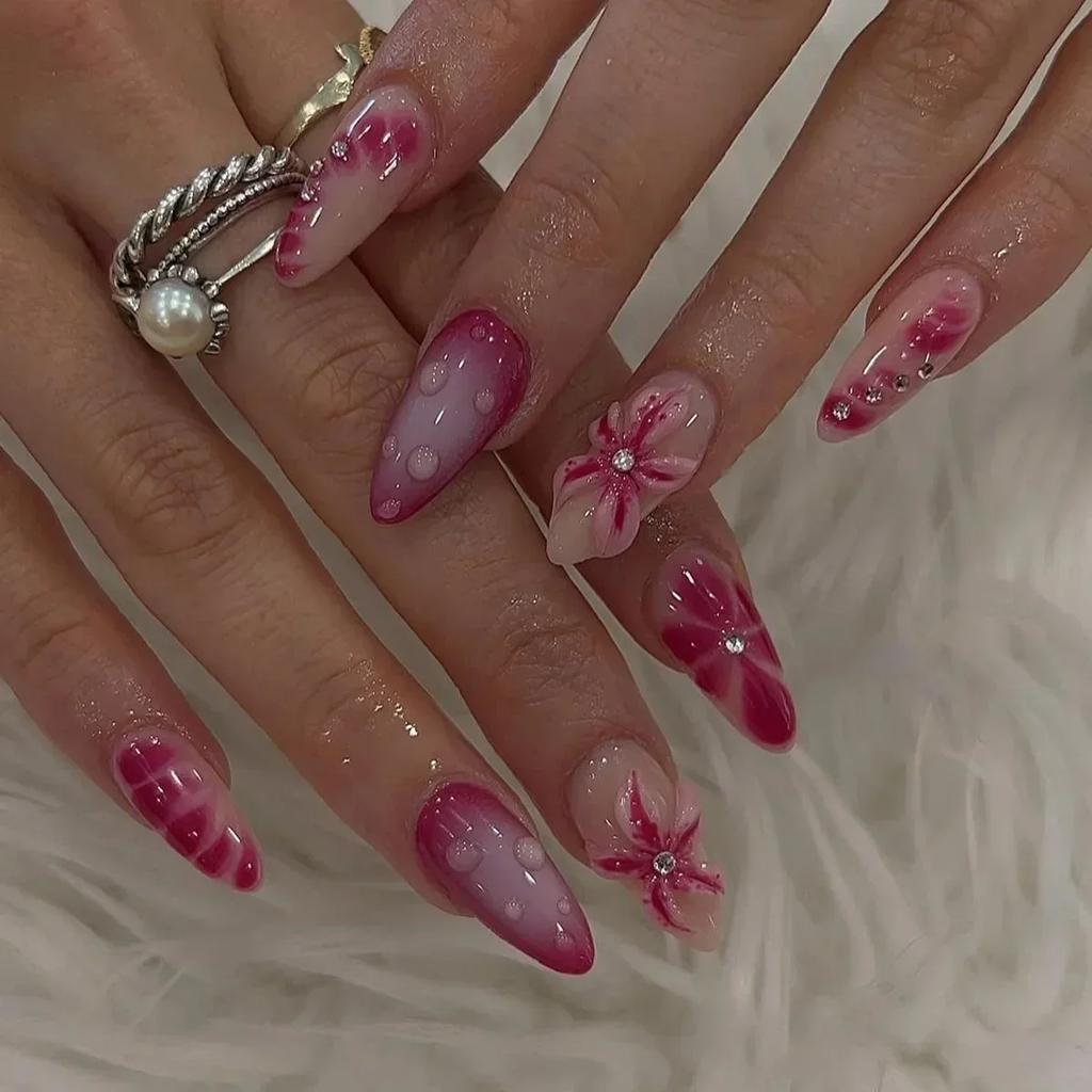 24Pcs Pink Almond False Nails Butterfly Ballet with French Design Wearable Fake Nails Simple Artificial Press On Nails Tips Art