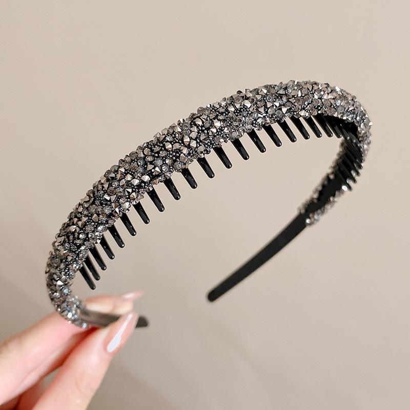 Bentiță elegantă de catifea cu strasuri, cu dinți, antiderapantă și elastic de păr pentru femei