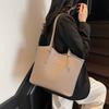 Large-capacity Simple Bag Women's New Spring and Summer Fashion Versatile Shoulder Bag Commuter Tote Bag