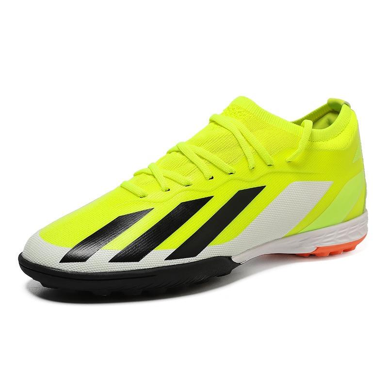 2 New Football Shoes, Men's and Women's Low-top Broken Nails, Artificial Turf, Youth and Youth Training Sports Shoes