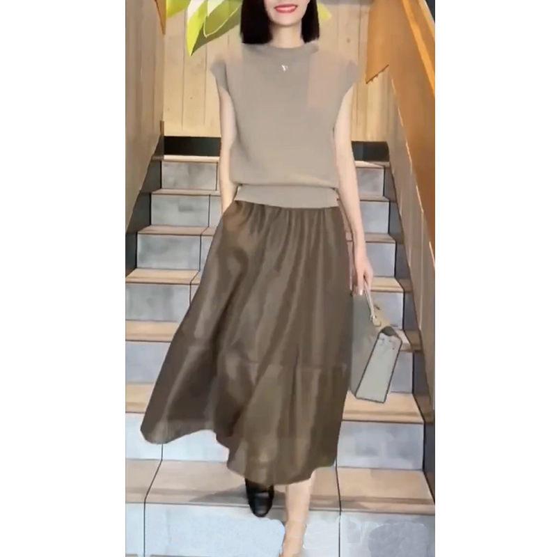 Summer 2025 Elegant Midi Skirt & Top Set for Women - Slimming, Professional Two-Piece Ensemble