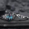 Modieuze blauwe damesring met bloemen, gelaagd met gepersonaliseerde licht luxe high-end ring voor dames