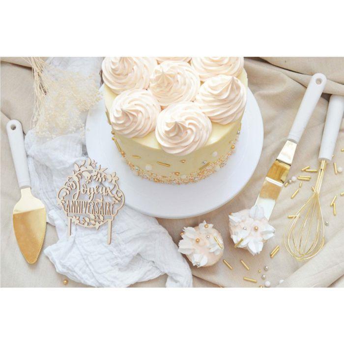 Set d'ustensiles à pâtisserie dorés