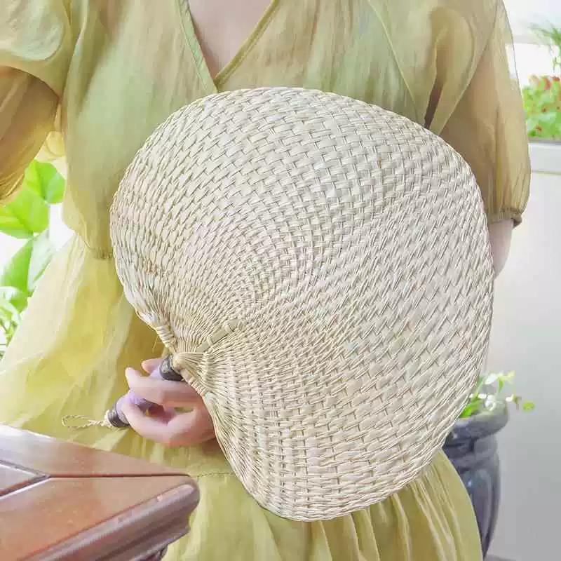 Traditional Handmade Woven Bamboo Fan for Children, Suitable for Hanfu, Summer Vintage Style Large Banana Leaf Fan