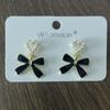 Needle Korean Fashion White Bow Drop Earrings for Women Jewelry Trending New Women's French Pearl Earrings