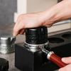 Kaffefördelare Espressofördelningsverktyg Nivellerare Justerbar Tamper Bekvämt Handtag för 51 mm Portafilter