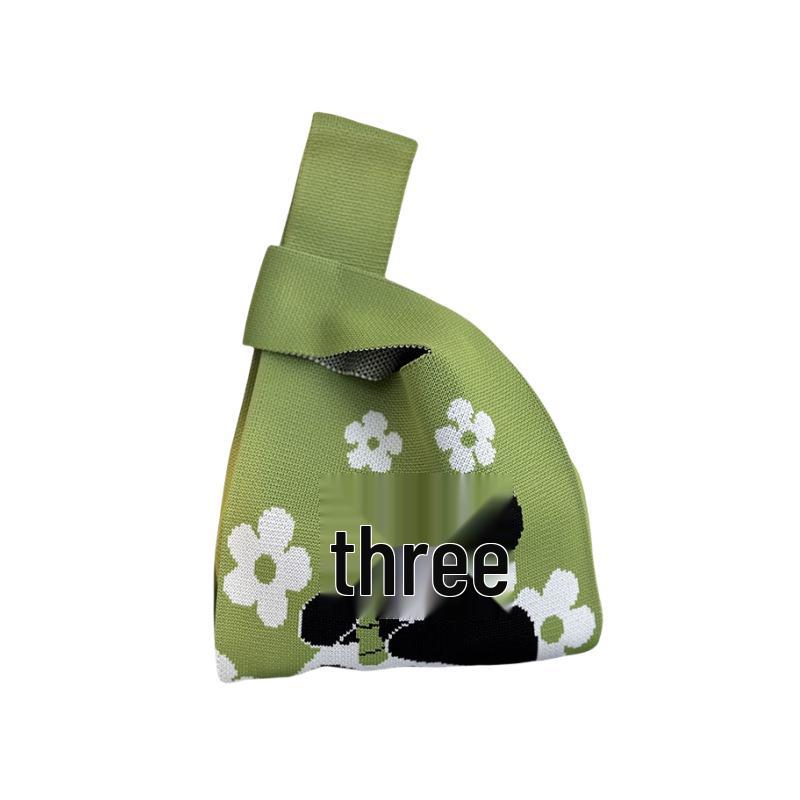 Kuanzhai Alley Souvenir: Chengdu Panda Grandpa Knitted Women's Tote Bag