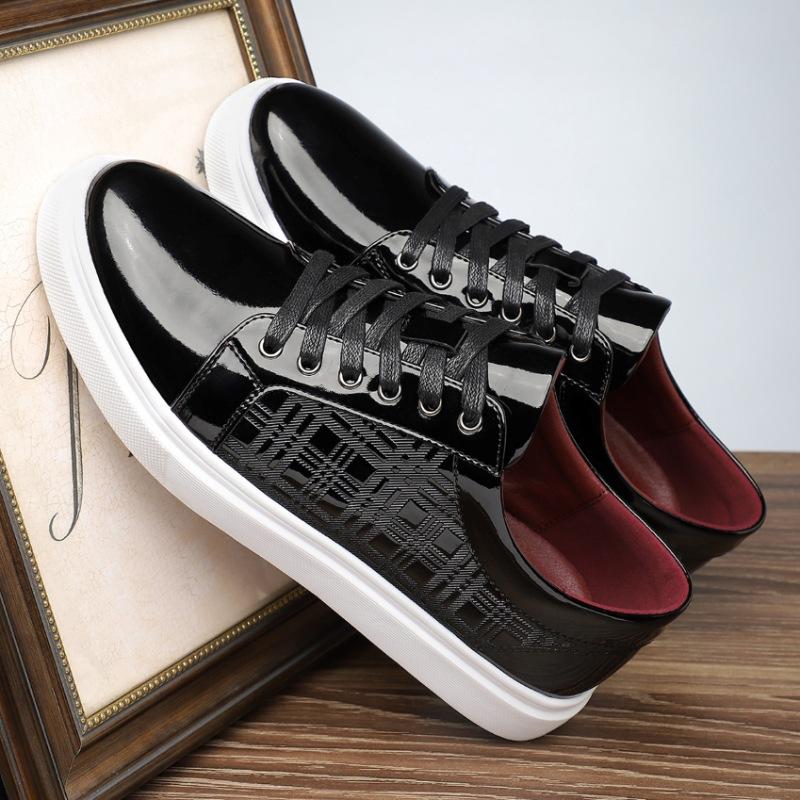 New Shoes for Men Patent Leather Business Casual Shoes Trend Flat Skateboard Shoes Street Cool Sneakers