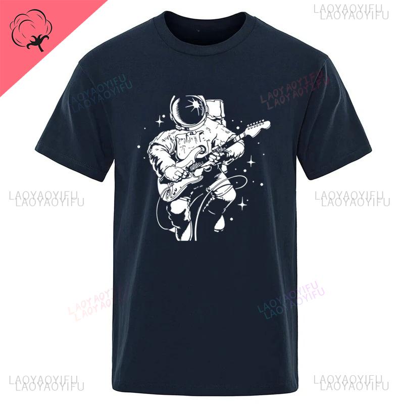 Summer High Quality Funny Astronaut Playing Guitar Casual Unique Loose Cool Men Oneck Streetwear Aesthetic Print Mens Tshirt