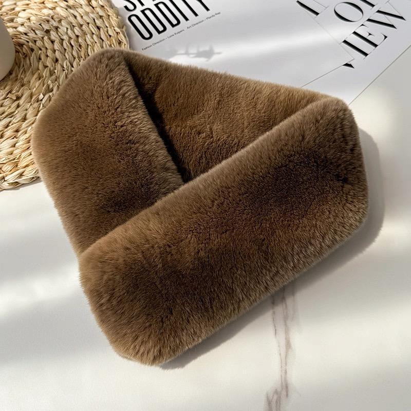 Women's Genuine Rex Rabbit Fur Breathable Fashion Scarf Winter Neck Warmer with Magnetic Closure