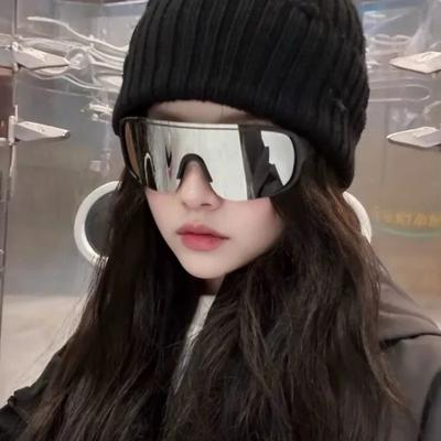 Glasses for Riding Silver Glasses Hiking Sunglasses One-Piece Eye Protection Bicycle Glass Sunglasses for Men and Women