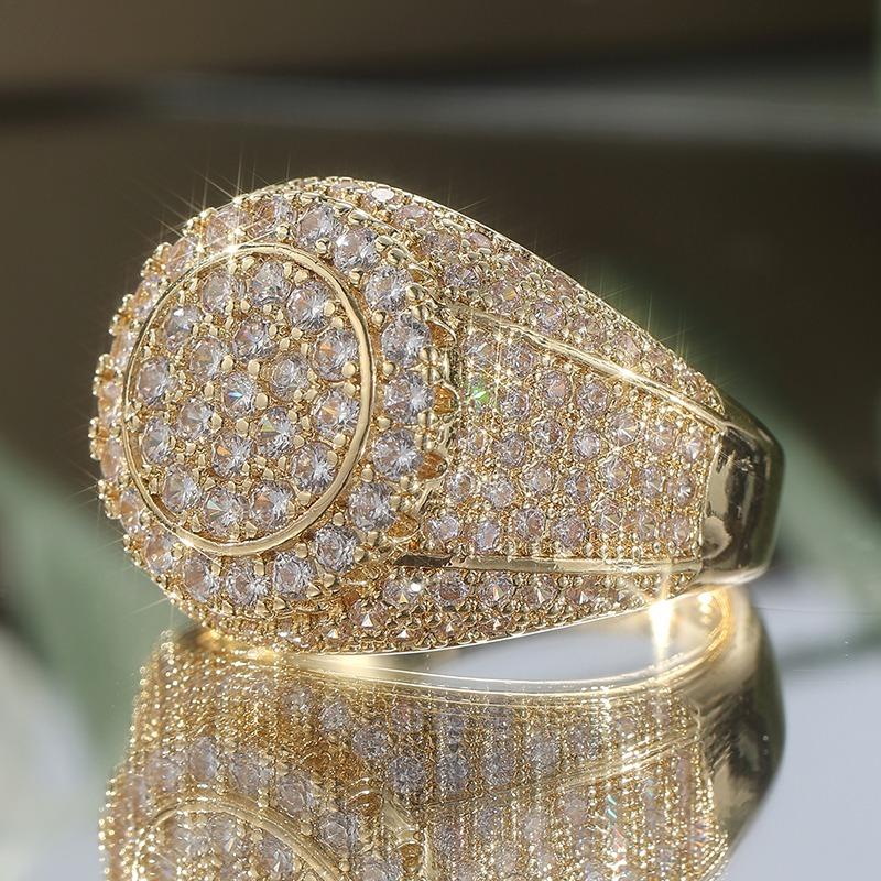 Gorgeous Wedding Engagement Golden Plated Ring for Women Fashion Sparking Design Inlaid Synthetic Zirconia Banquet Jewelry Gifts