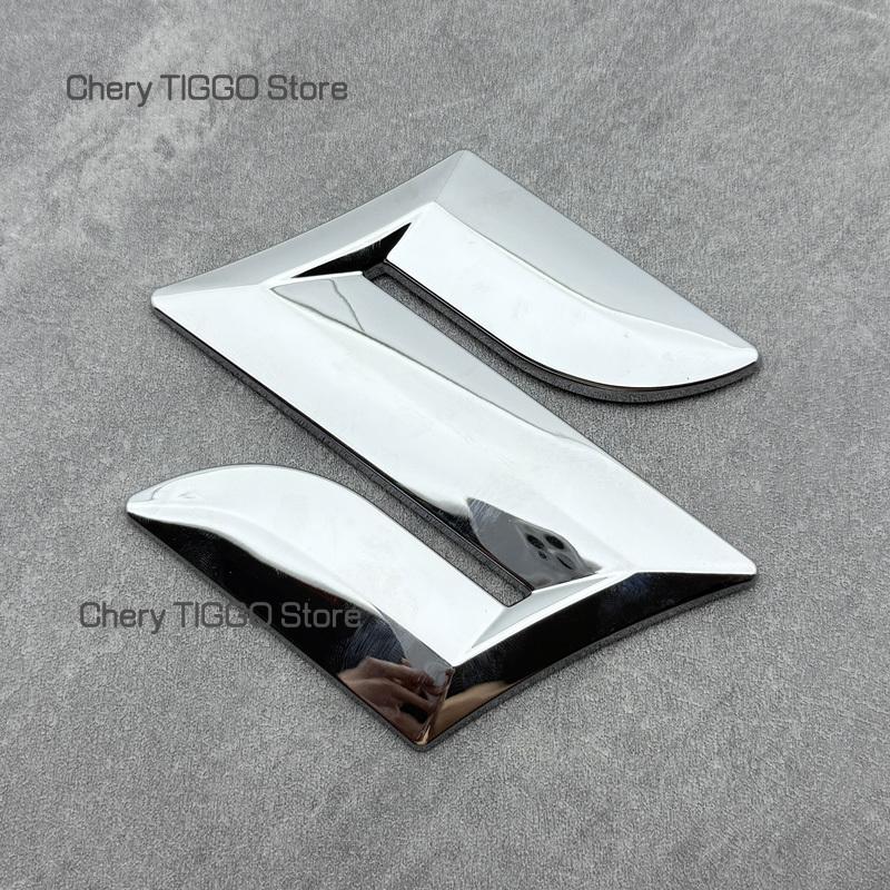 Car Front Grille Hood Bonnet Emblem Rear Trunk Badge Logo Sticker For SUZUKI SX4 S Cross SWIFT Alto Alivio Landy Jimny iM 4 iK 2