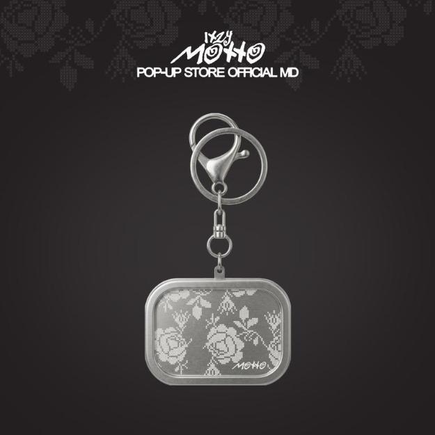 Pre-order itzy Motto POP-UP Store Mini Tin Case Key Ring