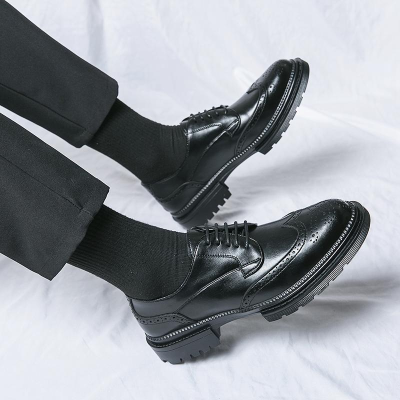 Freizeitschuhe aus echtem Leder für Herren, britische spitze Geschäftskleidung, Bürokleidung, koreanische Version, Herrenschuhe mit Erhöhung der Körpergröße