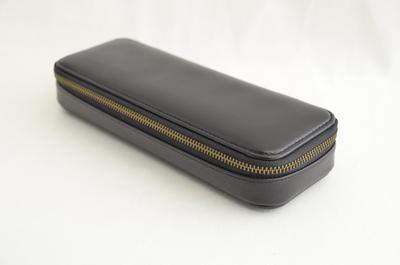 Koizumi Manufacturing COBU Federmäppchen, Reißverschluss C5, Schwarz