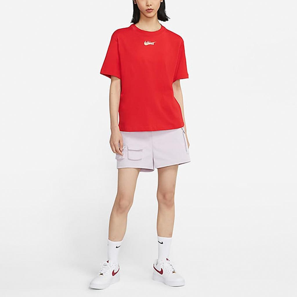 Nike Sportswear Logo Graphic Crew-Neck T-Shirt Women Tops Red DM3553-657