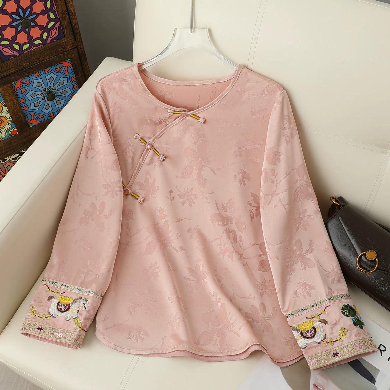 

2026 Early Spring Chinese Style Embroidered Plaid Top XXL (Recommended 110-120 jin) рожевий