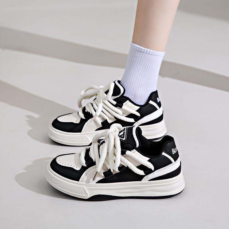 Campus style thin breathable little white shoes women's spring and summer new versatile flat-bottomed casual student leather board shoes