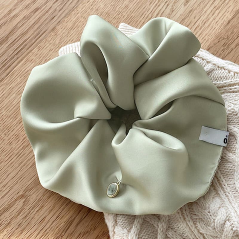 oar Drop Cameo Satin Wide Scrunchie [Choose 1 of 5 Colors]