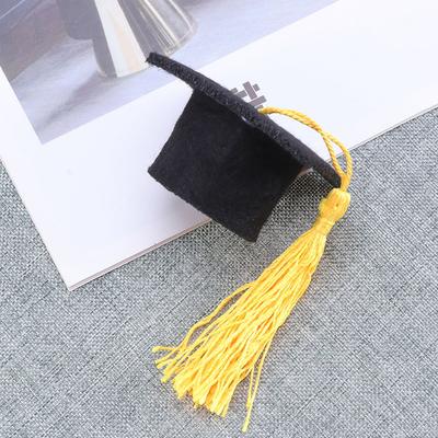 Lot de 12 mini chapeaux de docteur pour bouteille de diplôme, bouchons amusants, couvercles de casquette de remise de diplôme, en tissu non tissé, pour hommes et femmes