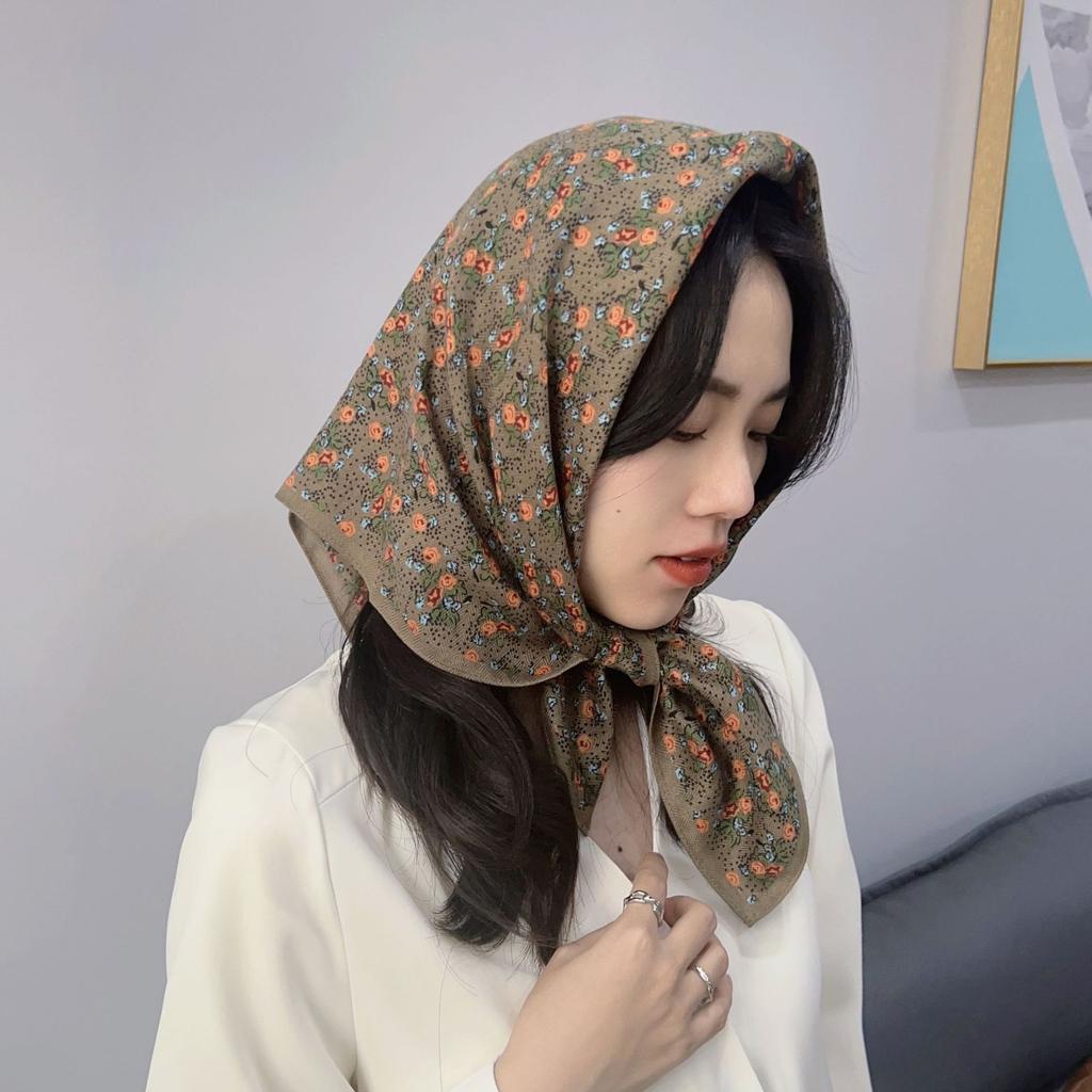 Fashion Lovely Floral Square Cotton Viscose Shawl Scarf High Quality Print Soft Shawls and Wraps Bufandas Muslim Hijab 68*68Cm