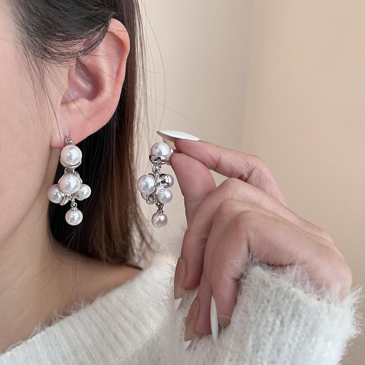 Silver Needle French Pearl Tassel High-End Fashion Women s Earrings
