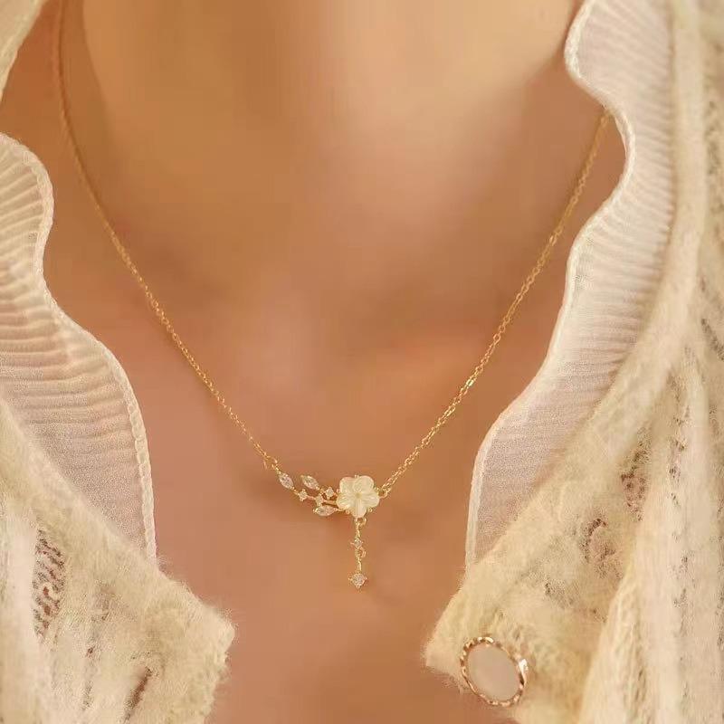 Vergoldete Muschelblume Zirkonia Anhänger Halskette – Zarte Romantische Schmuckstücke, Süßes Geschenk für Frauen