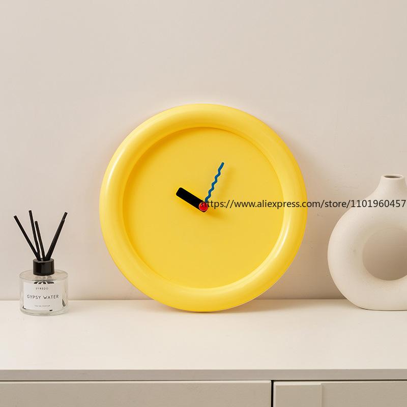 Clock Pendulum Desktop Ins Cream Style Bubble Clock Home Soft Decoration Desktop Silent Wall Clock