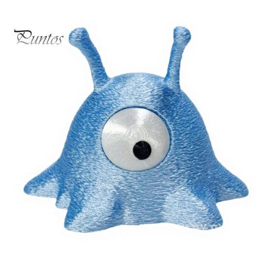 One-eyed Alien Toy 3D Printed One-Eyed Ornament, One-Piece Molding Stable Figure with Flashing Blue Pearlescent Texture, Desktop Decoration