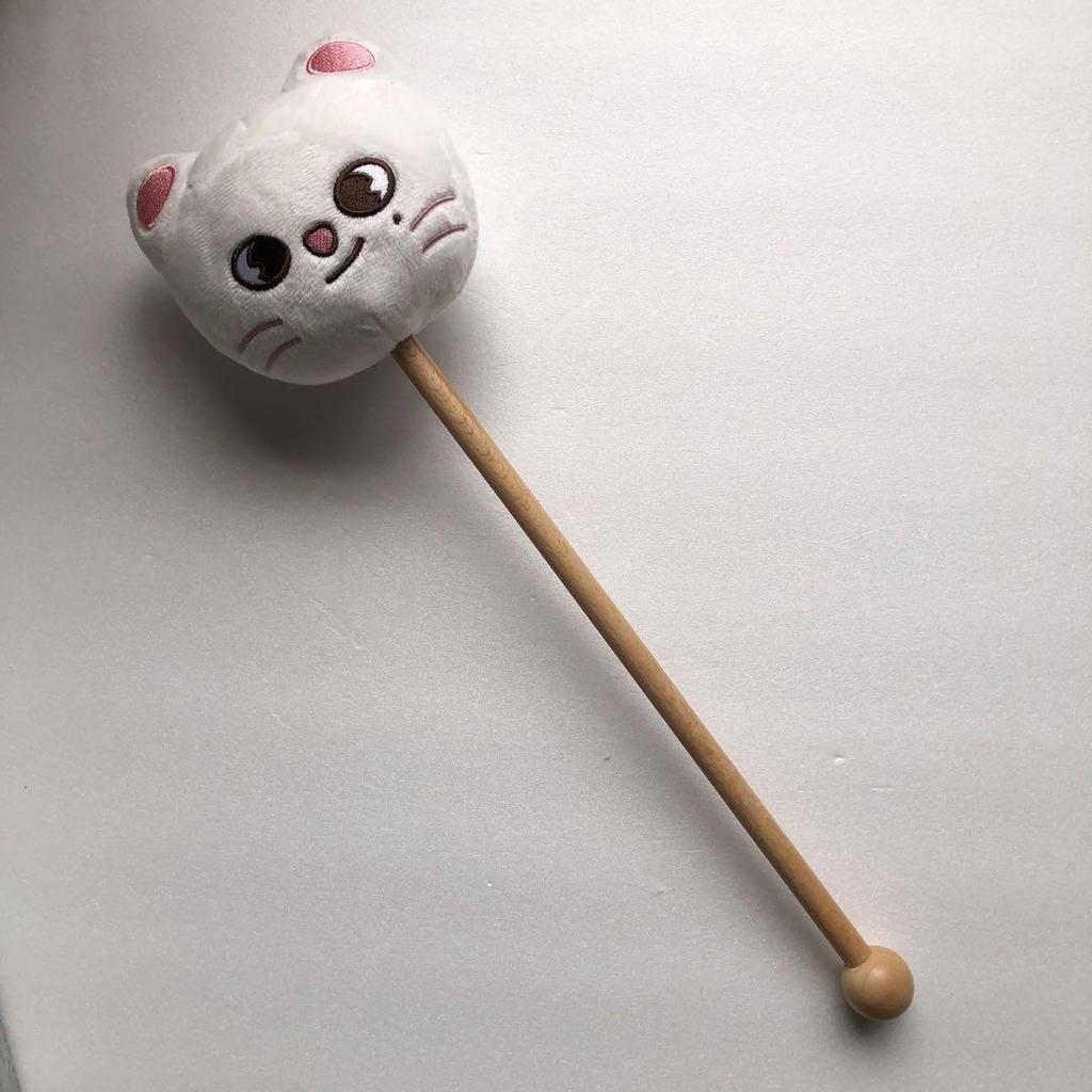 [USED] StrayKids SKZOO Ginilet Shoulder Tapping Stick