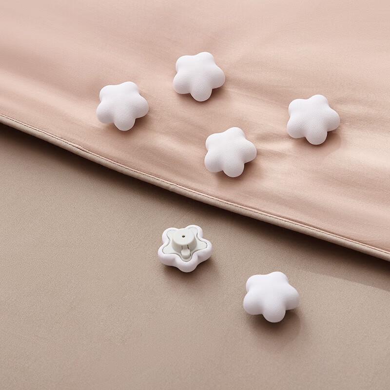 

Invisible Plum Blossom Quilt & Bed Sheet Fasteners