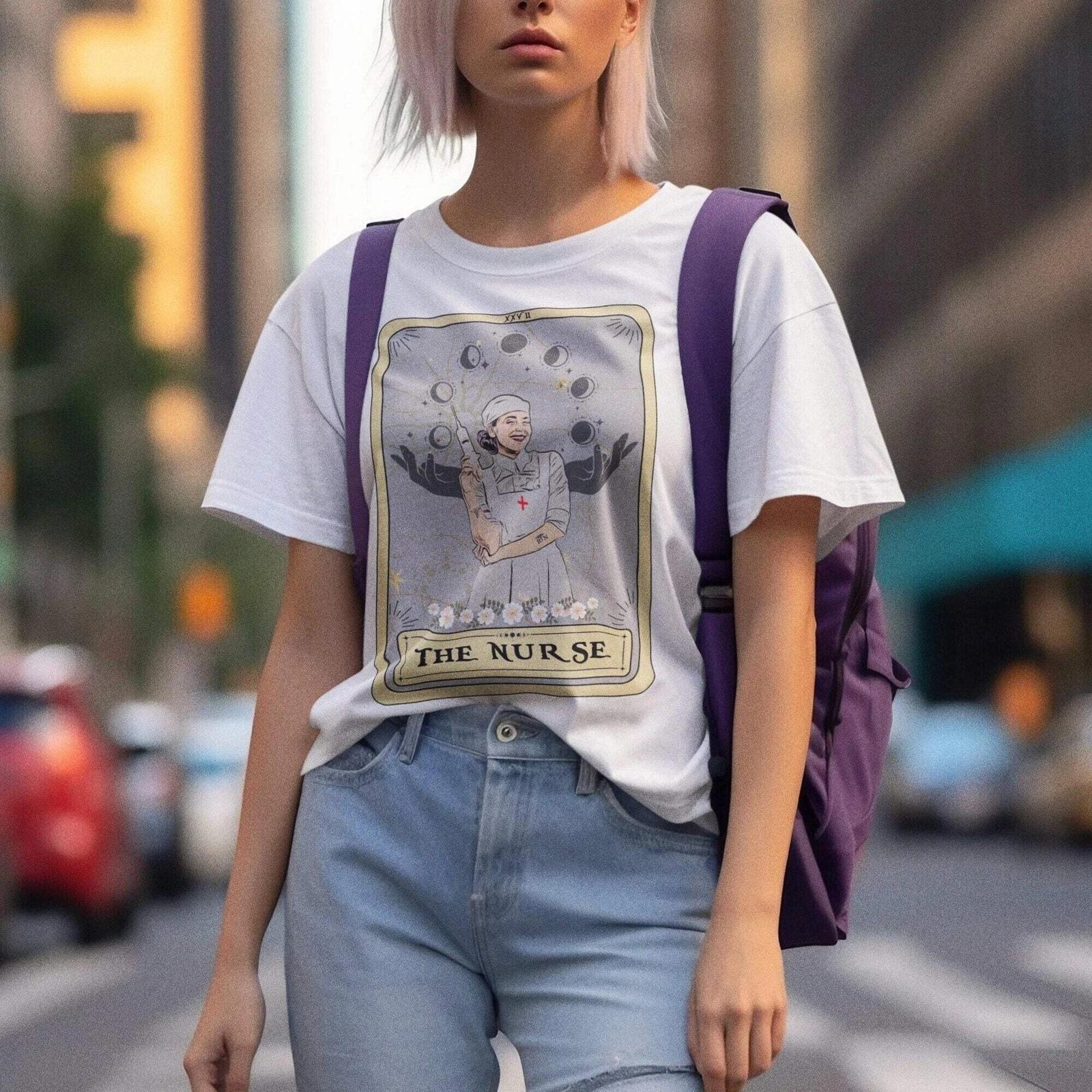 The Nurse Tarot Card T-Shirt M
