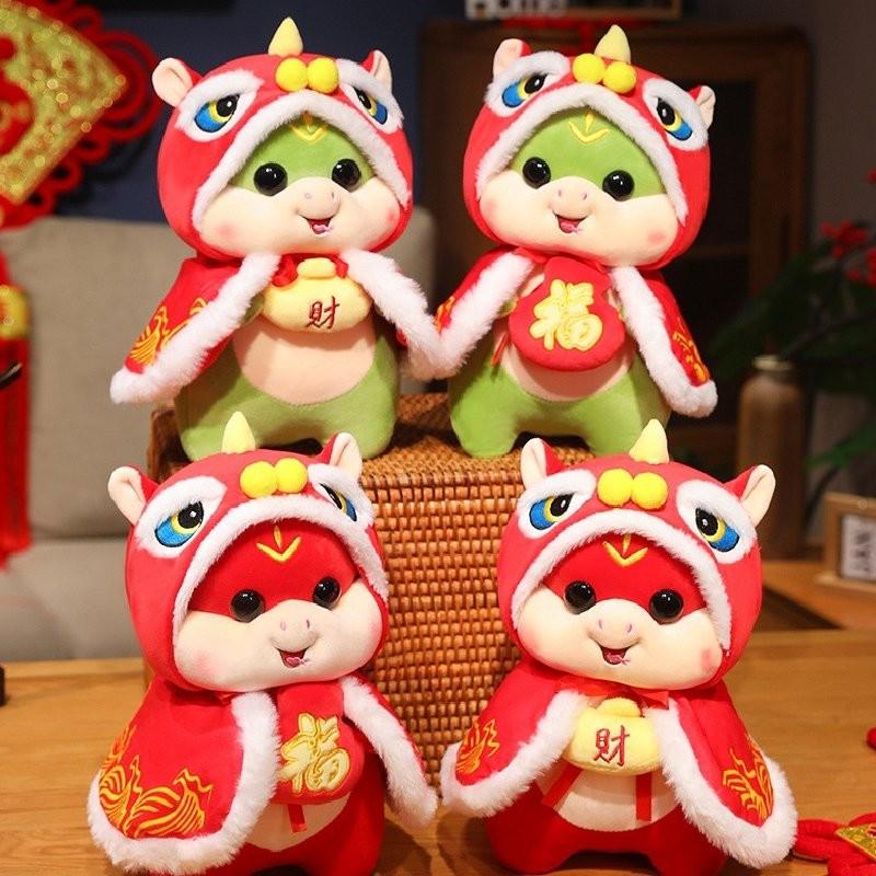 Bunte und weiche Schlangen-Plüschpuppe mit bezauberndem Umhang und Saugnapf-Funktion