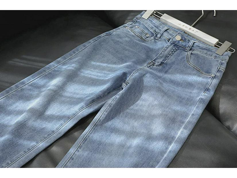 Women's High-Waist Slimming Wide-Leg Jeans - Celebrity Style, Loose Fit, Casual Streetwear
