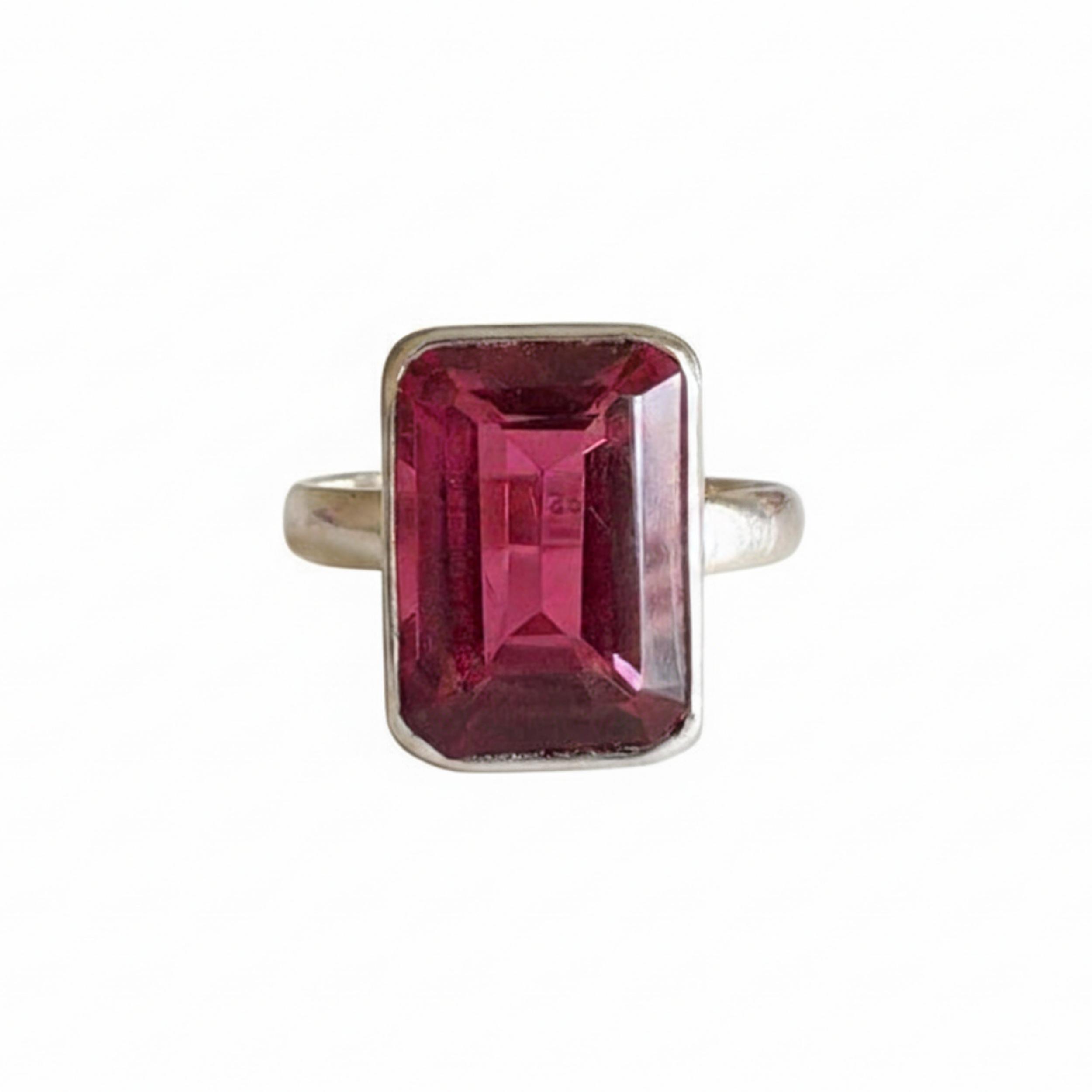 

Кольцо-заявление с розовым турмалином, серебро 925 пробы, минималистичное кольцо изумрудной огранки, украшения ручной работы 12 серебряный