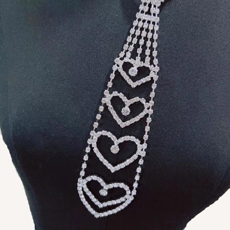 Atemberaubende Strass-Krawattenkette Moderne Stadt-Trend-Halskette Pailletten-Krawatte für Hochzeiten und Firmenveranstaltungen